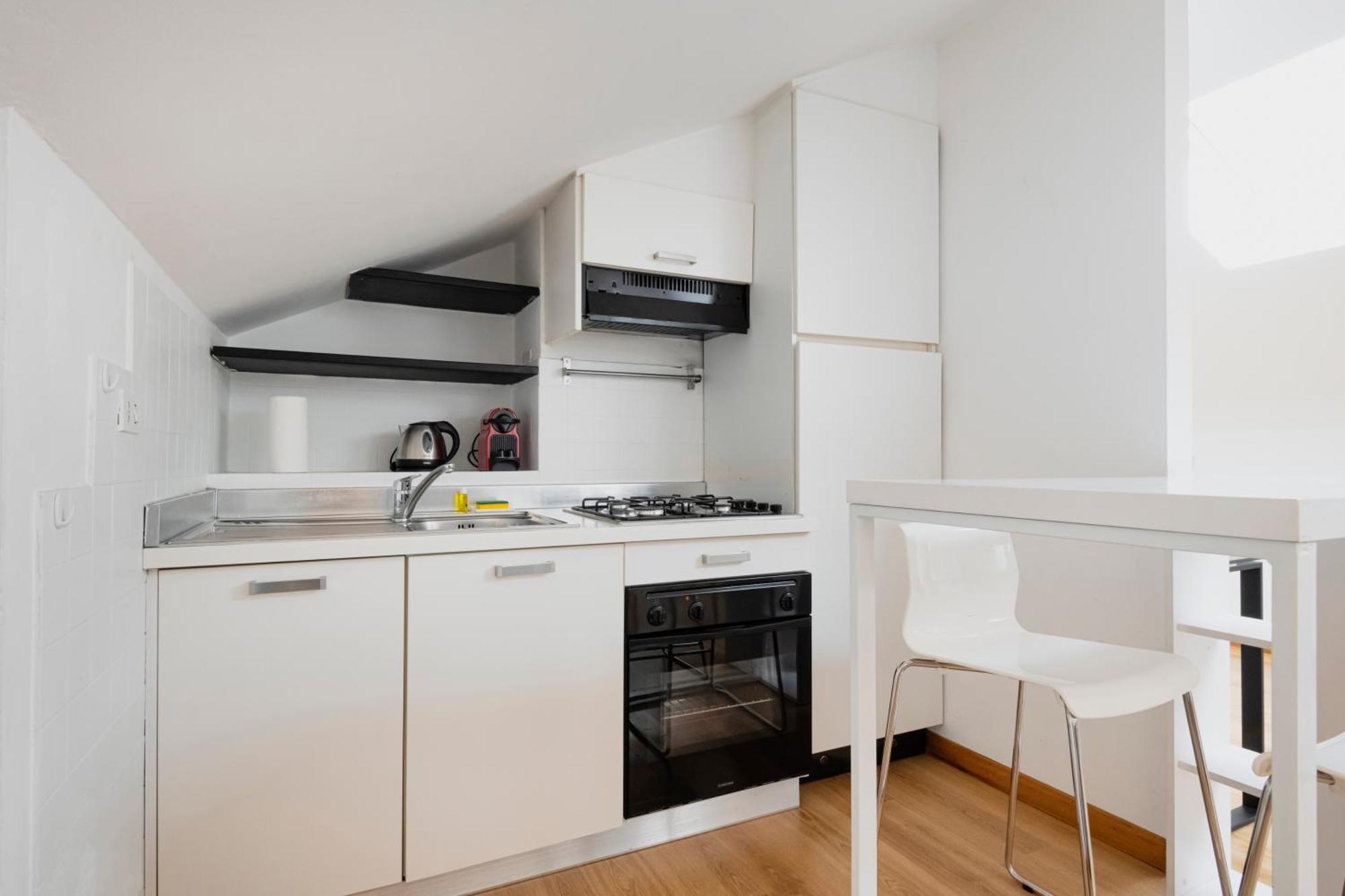 Relstay - Arco Della Pace - Sunny Loft — Photos 3